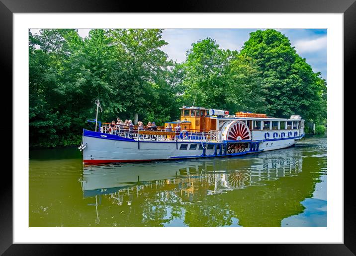 Yarmouth Belle in Colour Framed Mounted Print by Joyce Storey
