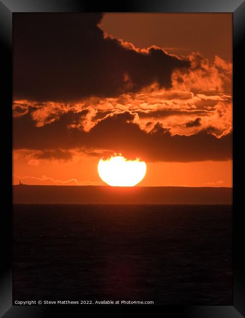 Westward Ho! sunset Framed Print by Steve Matthews