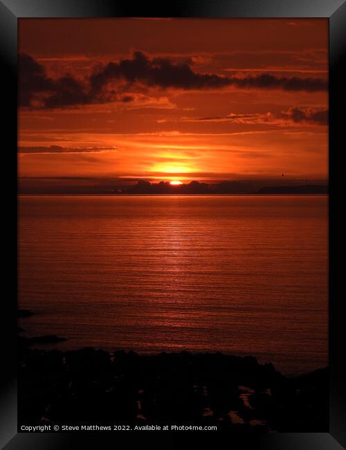 Westward Ho! sunset Framed Print by Steve Matthews