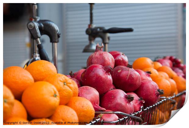 Freshly squeezed Orange, and Pomegranate juice for sale - Istanbul Print by Gordon Dixon