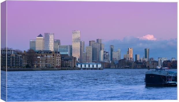 Canary Wharf at sunset Canvas Print by Kevin Winter