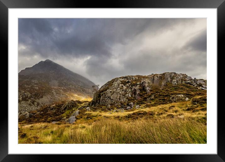 Snowdonia National Park Framed Mounted Print by chris smith