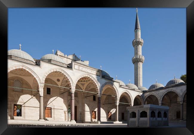 The courtyard of the magnificent Suleymaniye Mosque in Istanbul Framed Print by Gordon Dixon
