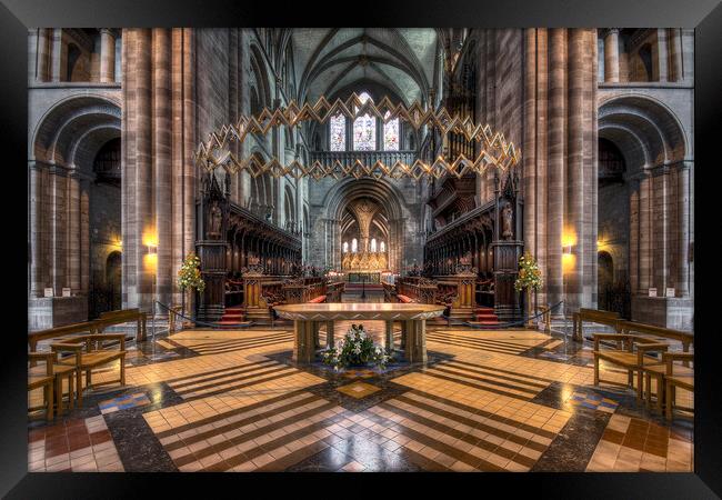 Hereford Cathedral Framed Print by Dave Urwin