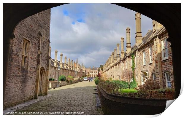 Vicars close  wells Print by Les Schofield