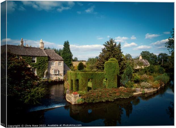 Idyllic Cotswolds homes in Burford Canvas Print by Chris Rose