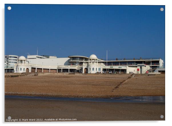 Bexhill De La Warr Pavillion. Acrylic by Mark Ward