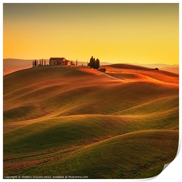 Tuscany, Rolling hills and countryside farm at sunset Print by Stefano Orazzini