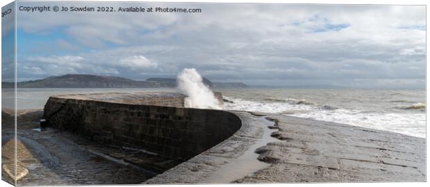 A stormy sea in Lyme Regis Canvas Print by Jo Sowden