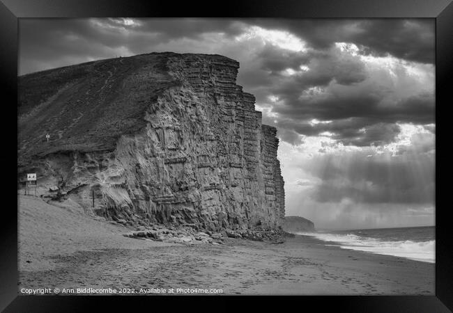 Black and white West bay cliffs Framed Print by Ann Biddlecombe