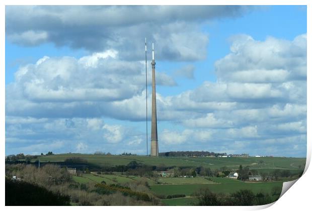 Emley Moor transmitters Print by Roy Hinchliffe