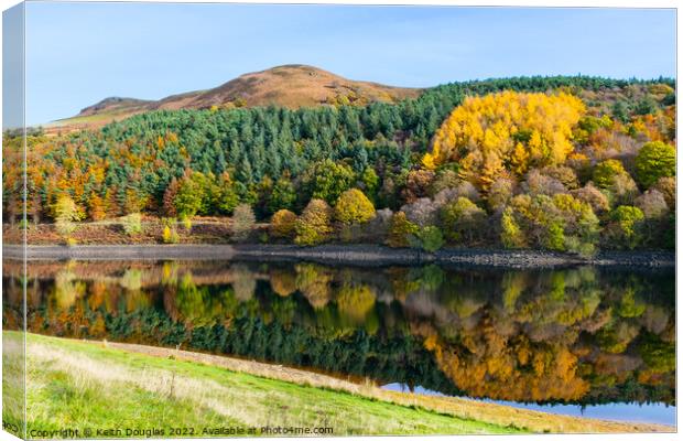 Ladybower Reservoir with Autumn Colours Canvas Print by Keith Douglas