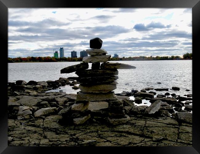 Inukshuk on the shores of the Ottawa River, Gatineau, Quebec Framed Print by Stephanie Moore