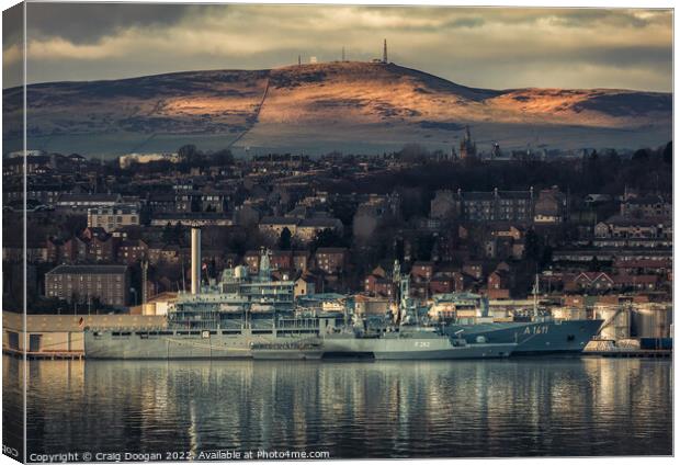 Berlin & Erfurt Nato Warships in Dundee Canvas Print by Craig Doogan