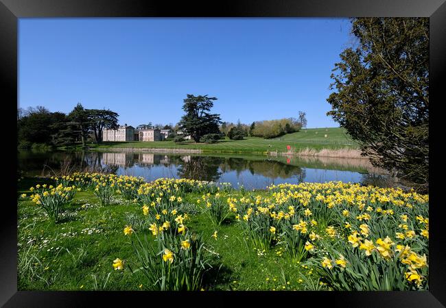 Compton Verney  Framed Print by Dave Urwin