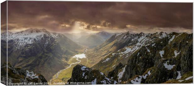 Glencoe mountains Canvas Print by Scotland's Scenery