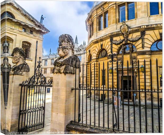 Majestic Gateway to the Sheldonian Theatre Canvas Print by Beryl Curran