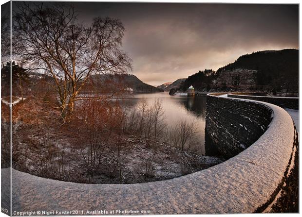 Carreg Ddu Winter Glow Canvas Print by Creative Photography Wales