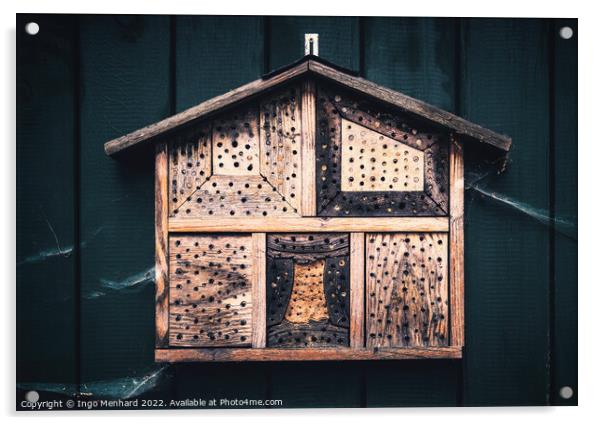 The bee hotel Acrylic by Ingo Menhard