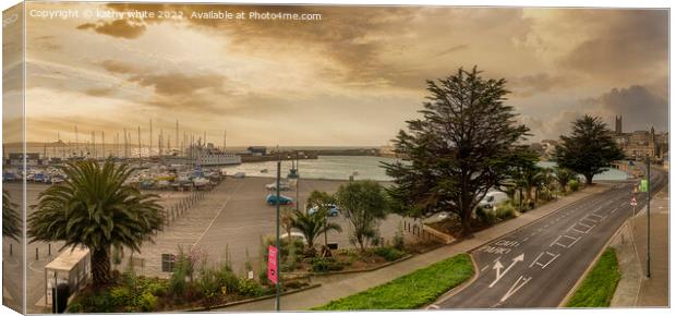 Penzance Cornwall, Harbour veiw at Sunset Canvas Print by kathy white