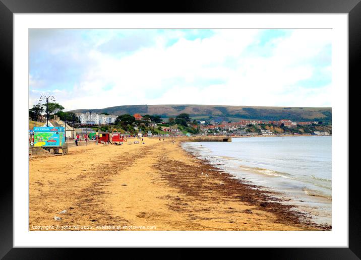 October beach, Swanage, Dorset. Framed Mounted Print by john hill