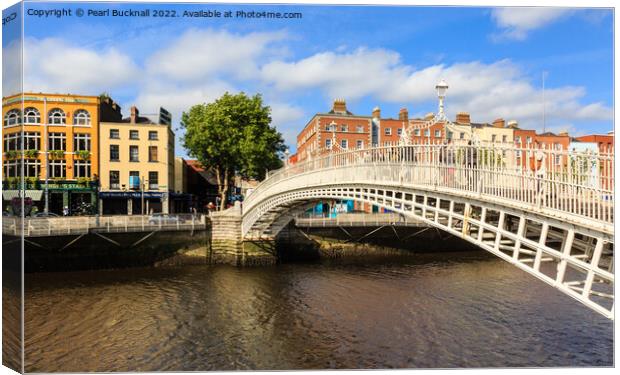 Ha'penny (Halfpenny) Bridge Dublin Ireland Canvas Print by Pearl Bucknall