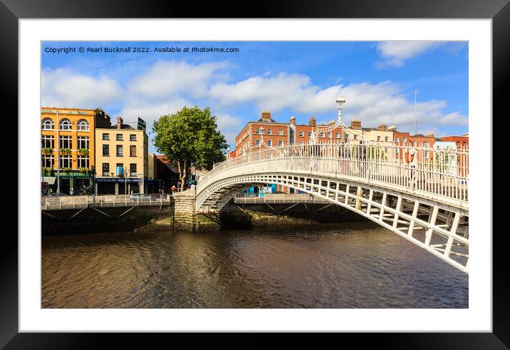 Ha'penny (Halfpenny) Bridge Dublin Ireland Framed Mounted Print by Pearl Bucknall