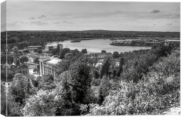 River Medway from Amherst castle BW Canvas Print by David French