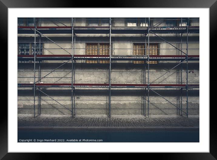 Art of scaffolding Framed Mounted Print by Ingo Menhard