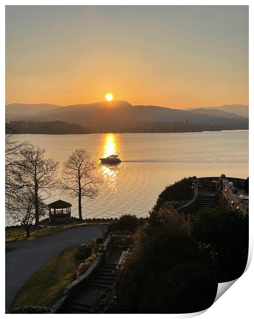 Sunset over Lake Windemere Print by David Thompson