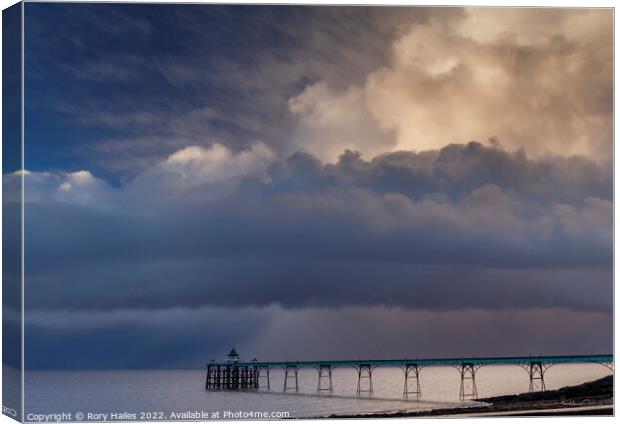 Clevedon Pier on a stormy evening Canvas Print by Rory Hailes
