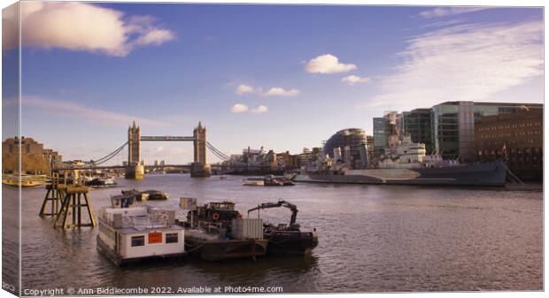 Up the thames towards tower bridge Canvas Print by Ann Biddlecombe