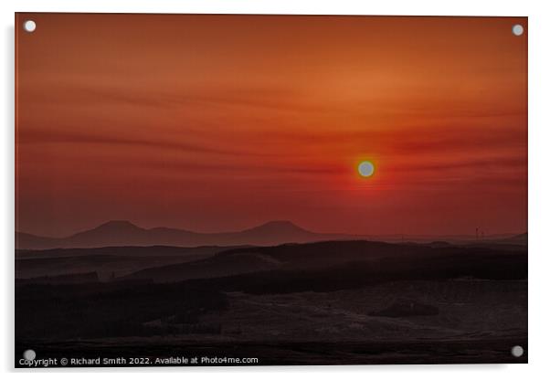 Sun setting through a low haze.  Acrylic by Richard Smith