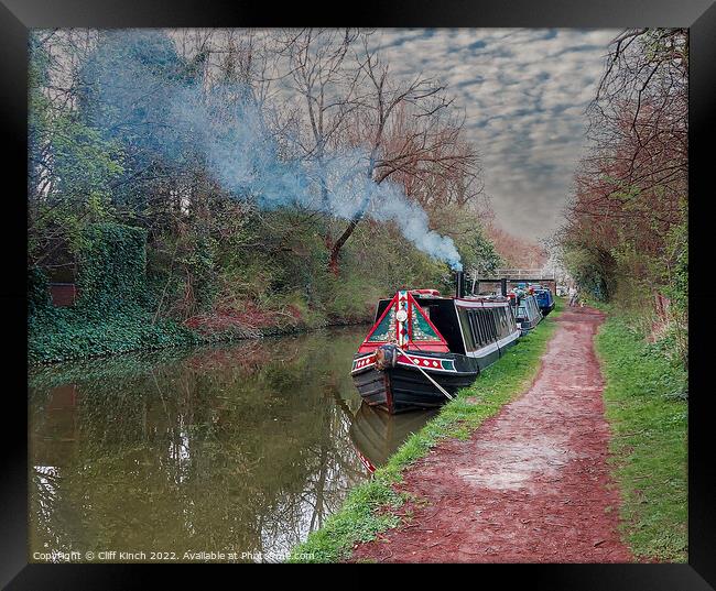 Narrowboats on the canal Framed Print by Cliff Kinch