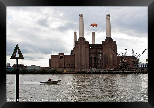 Pink Floyd's Pig, Battersea Framed Print by Dawn O'Connor