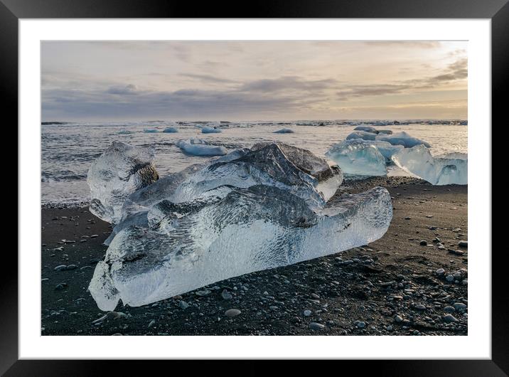 Big Iceberg. Framed Mounted Print by Hörður Vilhjálmsson