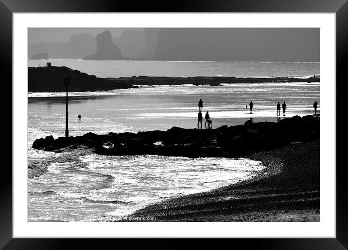Sidmouth Silhouettes 2 Framed Mounted Print by Roy Curtis