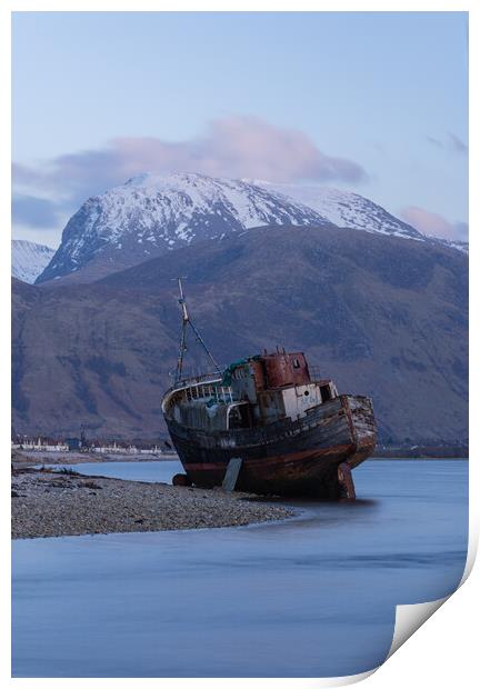 Fort William Shipwreck Print by Kevin Winter
