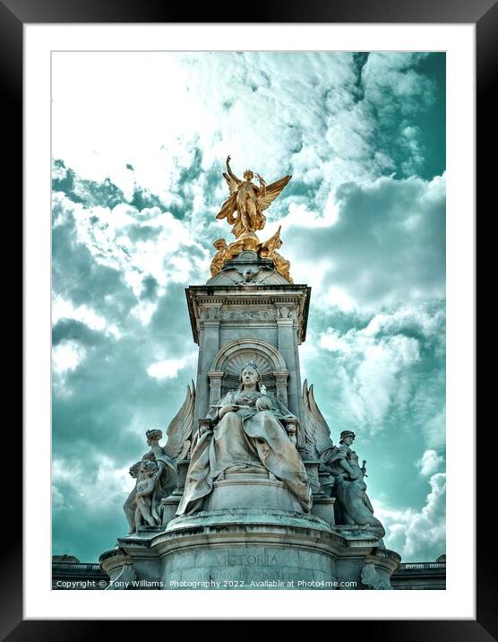 Victoria Memorial, London Framed Mounted Print by Tony Williams. Photography email tony-williams53@sky.com