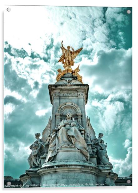 Victoria Memorial, London Acrylic by Tony Williams. Photography email tony-williams53@sky.com