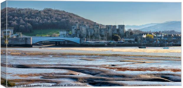 Conwy Castle Canvas Print by Rick Lindley