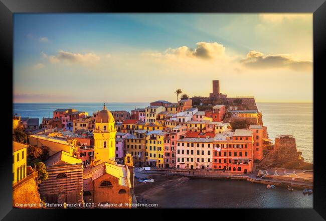 Vernazza village, aerial view at sunset. Cinque Terre, Ligury Framed Print by Stefano Orazzini