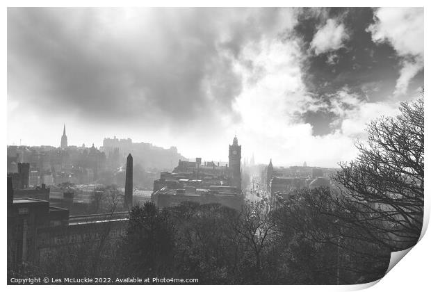 Majestic Edinburgh Castle A Dramatic View Print by Les McLuckie