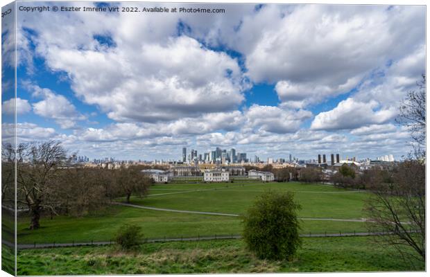 The skyline of London from Greenwich Park Canvas Print by Eszter Imrene Virt