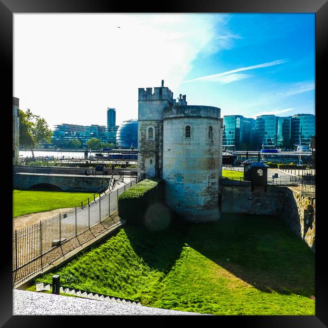 Majestic Tower of London Framed Print by Simon Hill