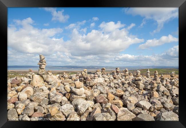 Great Cairn near King Arthur's Stone on Cefn Bryn Framed Print by Heidi Stewart