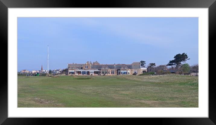 Royal Troon 18th green and clubhouse Framed Mounted Print by Allan Durward Photography