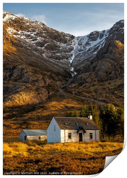 A solitary cottage in the Scottish Highlands Print by Northern Wild