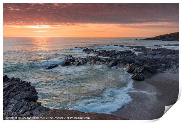 A spectacular sunset over Fistral Bay on the coast Print by Gordon Scammell