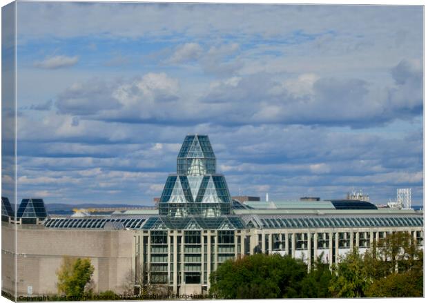 National Gallery, Ottawa, ON Canvas Print by Stephanie Moore